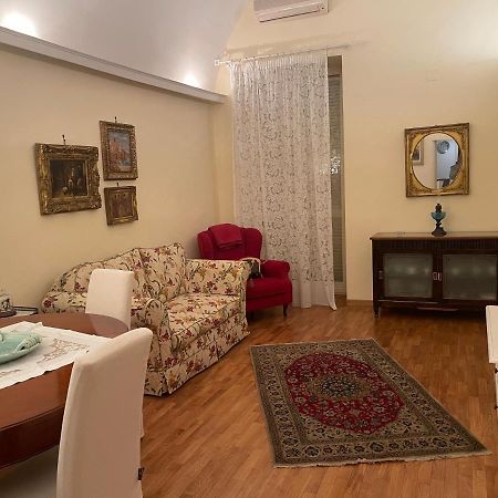 Апартаменти Casa Barone Неаполь Екстер'єр фото